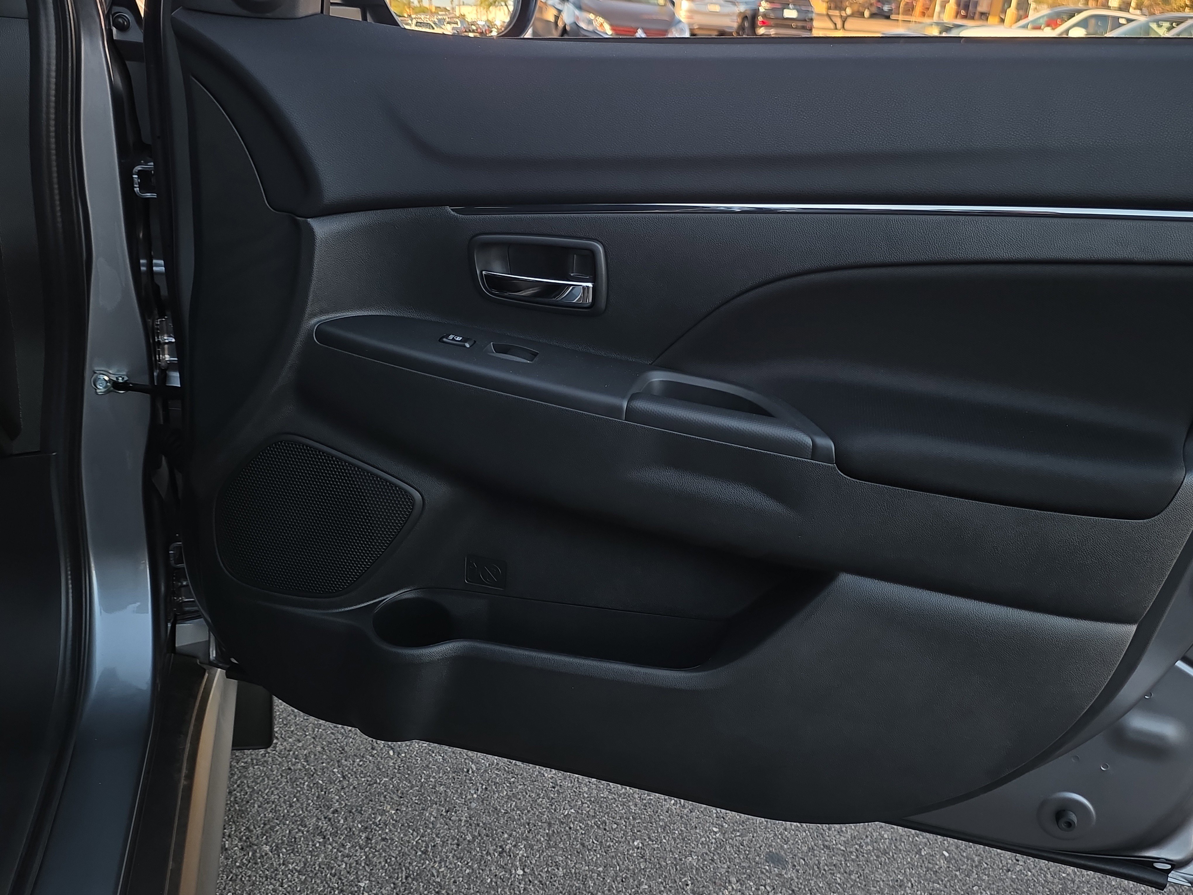 New 2025 Mitsubishi Outlander Sport AWD image 29