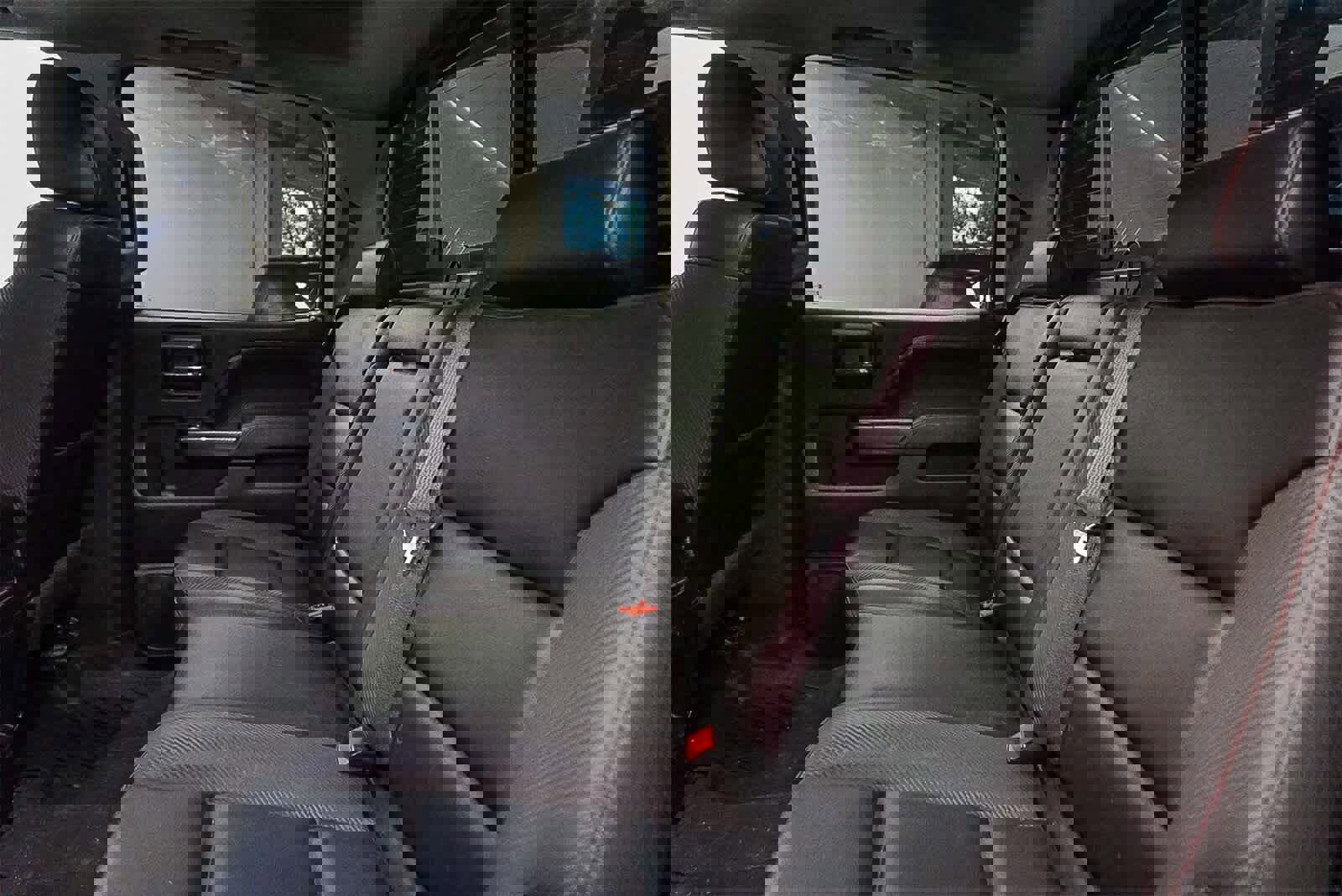 Used 2017 GMC Sierra 1500 SLT w/ All Terrain X Package image 19