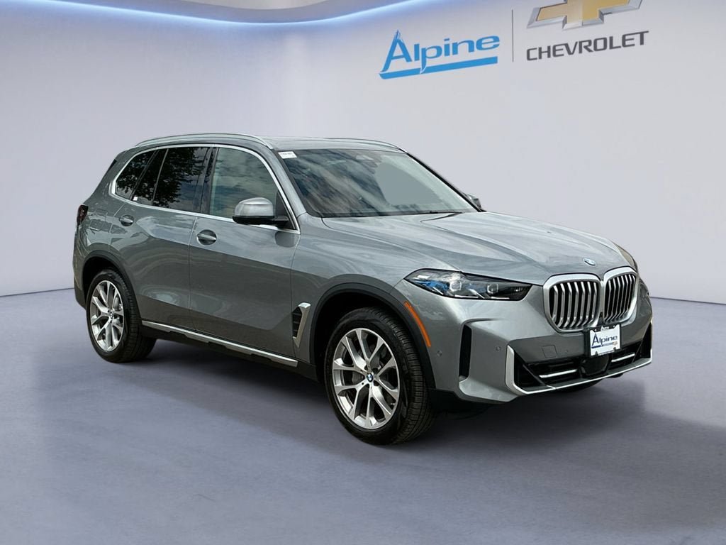 Used 2026 BMW X5 xDrive40i w/ Premium Package AWD/4WD image 7