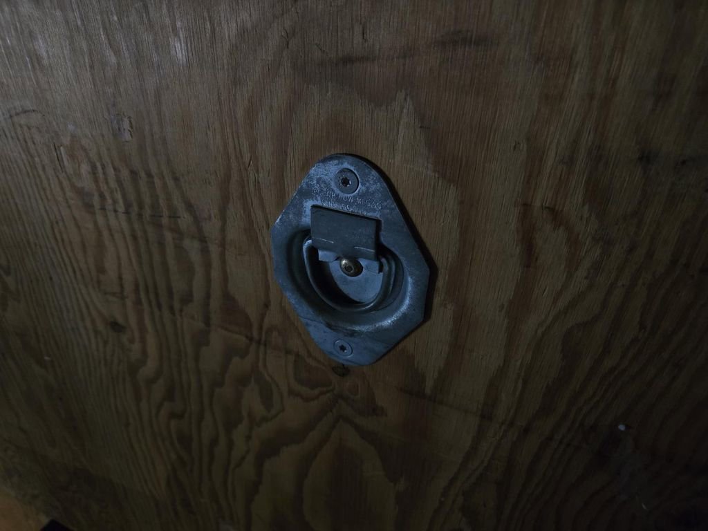 Used 2005 Chevrolet Express 3500 image 11