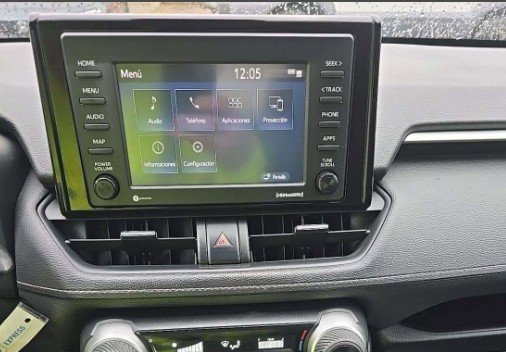 Used 2021 Toyota RAV4 LE image 7