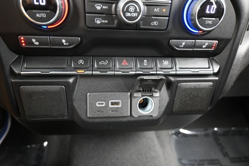 Used 2021 Chevrolet Silverado 1500 RST RWD image 27