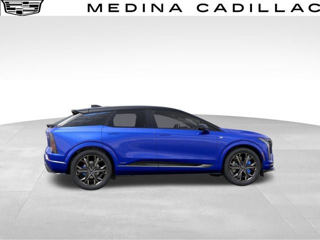 New 2027 Cadillac Optiq V w/ Deep Ocean Design Edition AWD/4WD image 5
