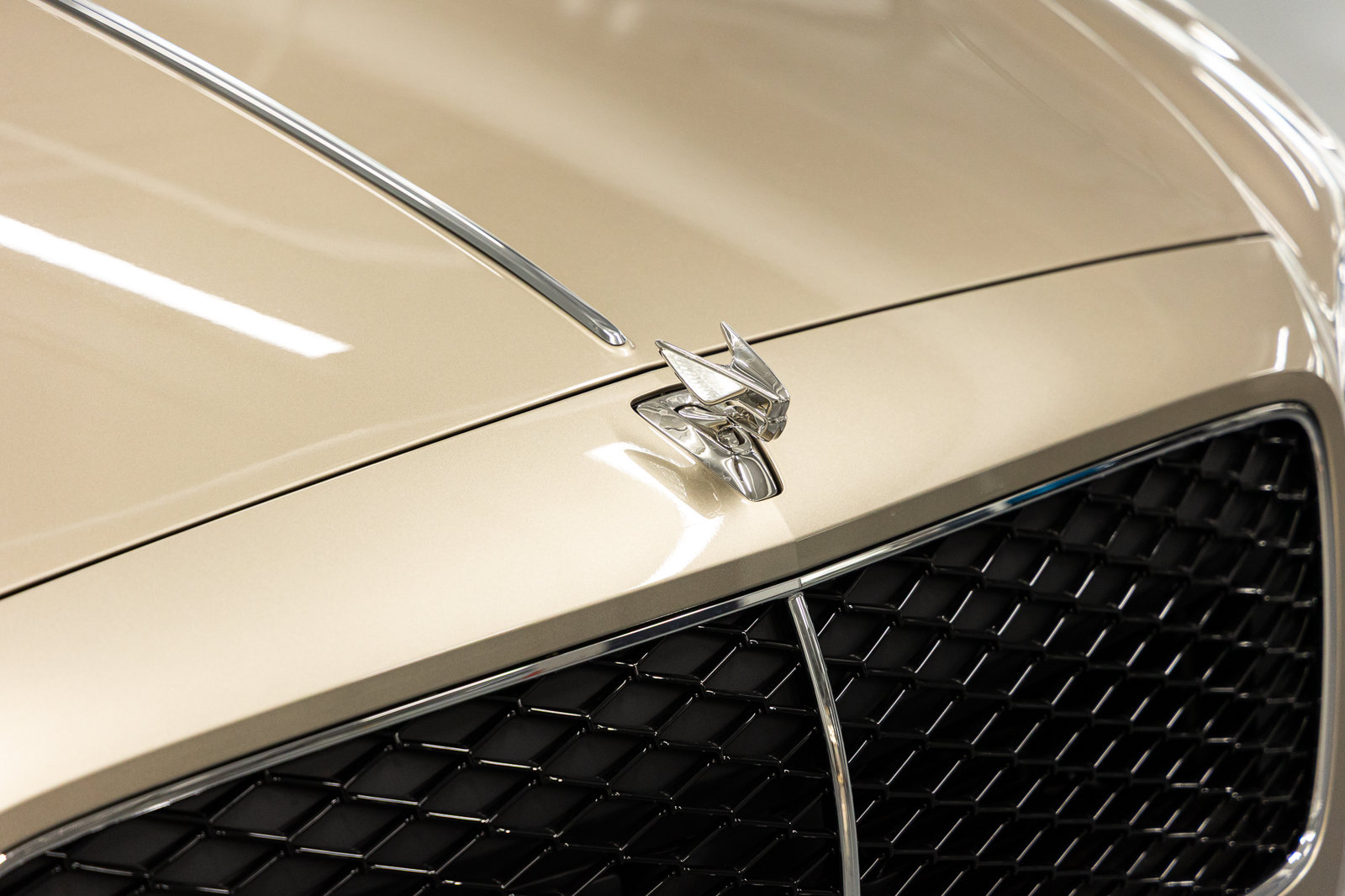 Certified 2026 Bentley Flying Spur V8 AWD/4WD image 11