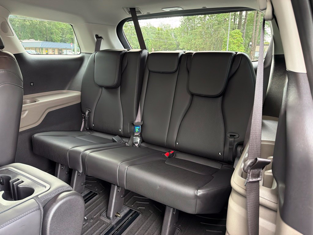 Certified 2026 Kia Carnival FWD image 21