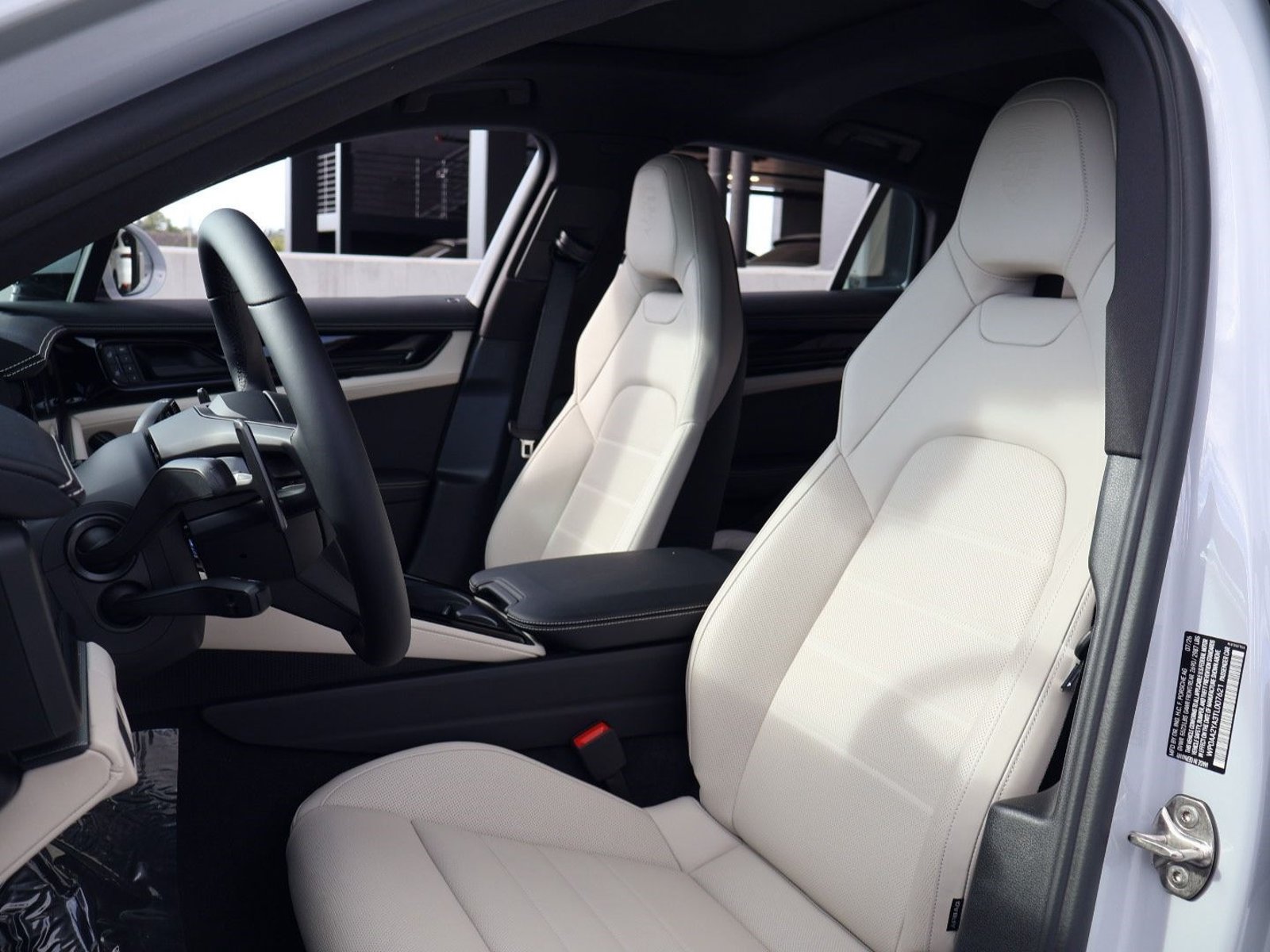 New 2026 Porsche Panamera image 5