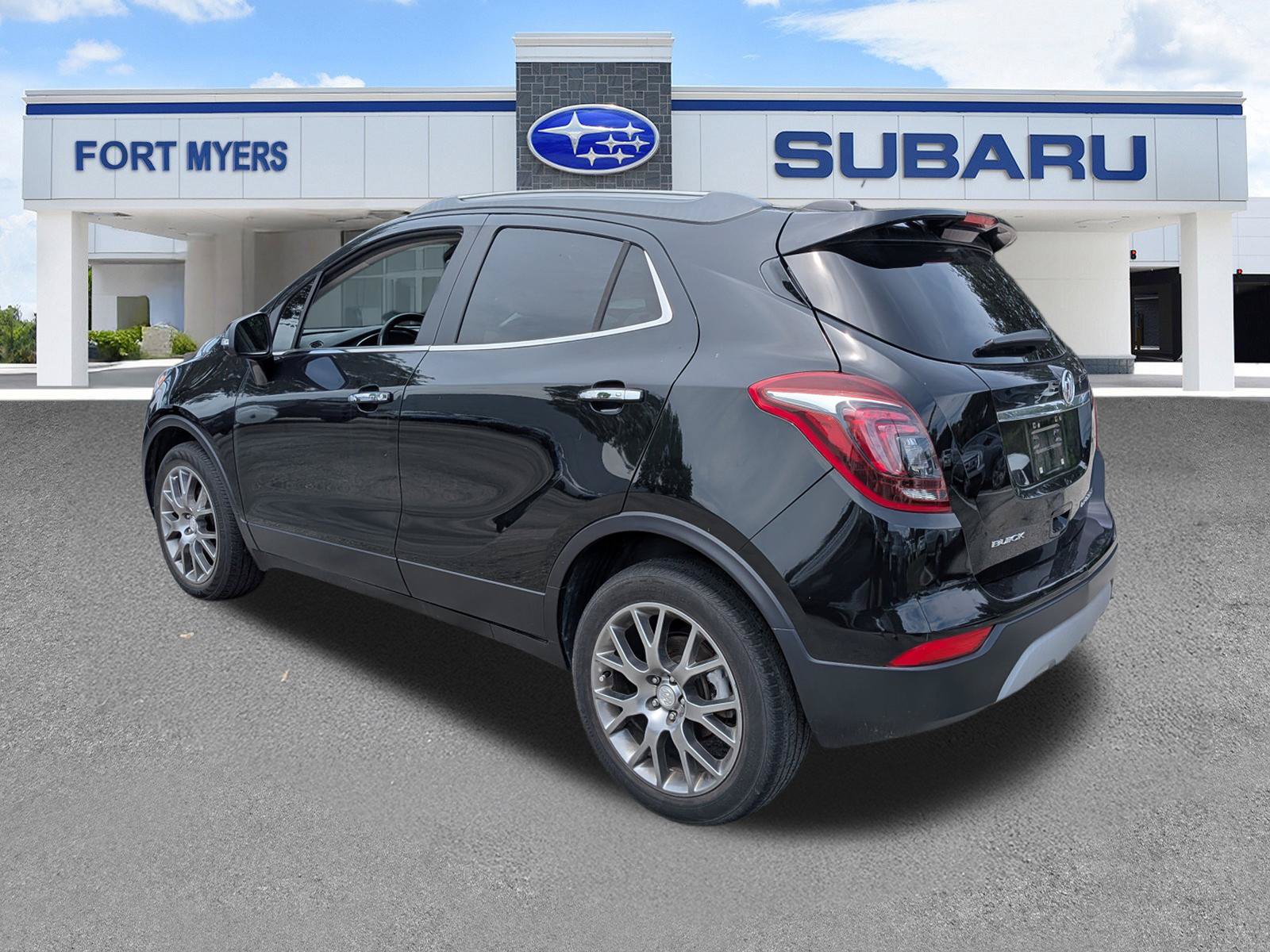 Used 2018 Buick Encore Sport Touring w/ Safety Package FWD image 6