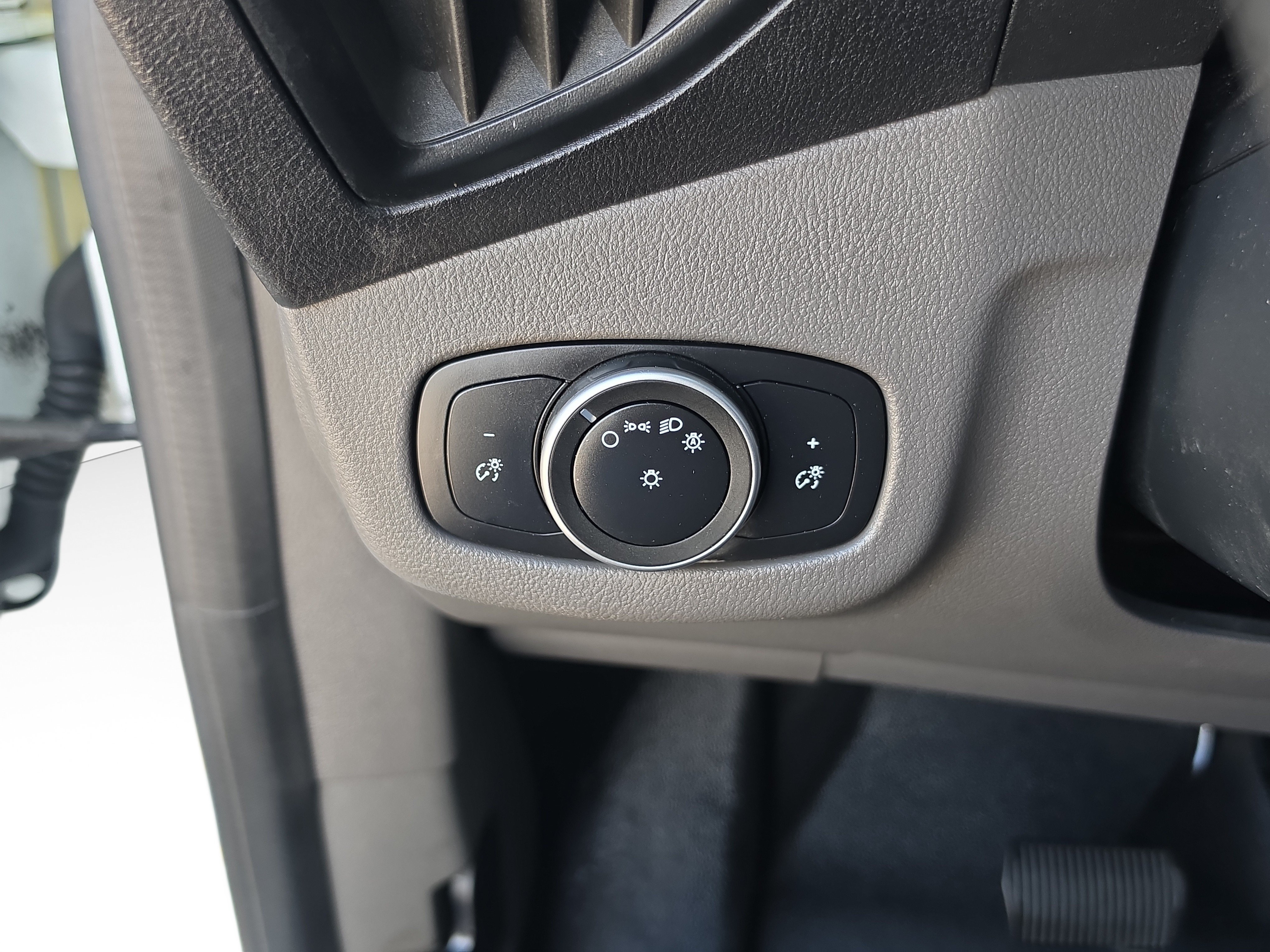 Used 2022 Ford Transit Connect XL w/ CNG/LPG Engine Prep Package FWD image 18