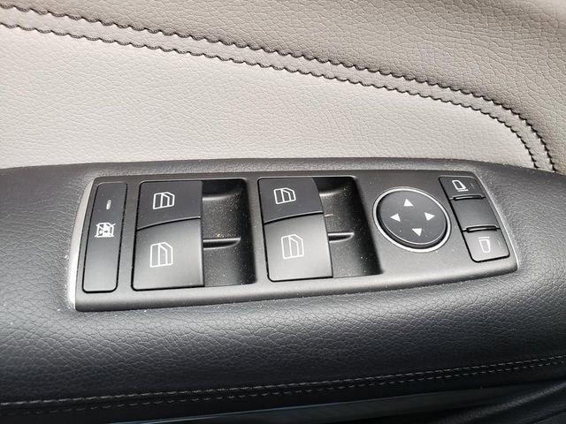 Used 2014 Mercedes-Benz E 350 4MATIC Coupe image 23
