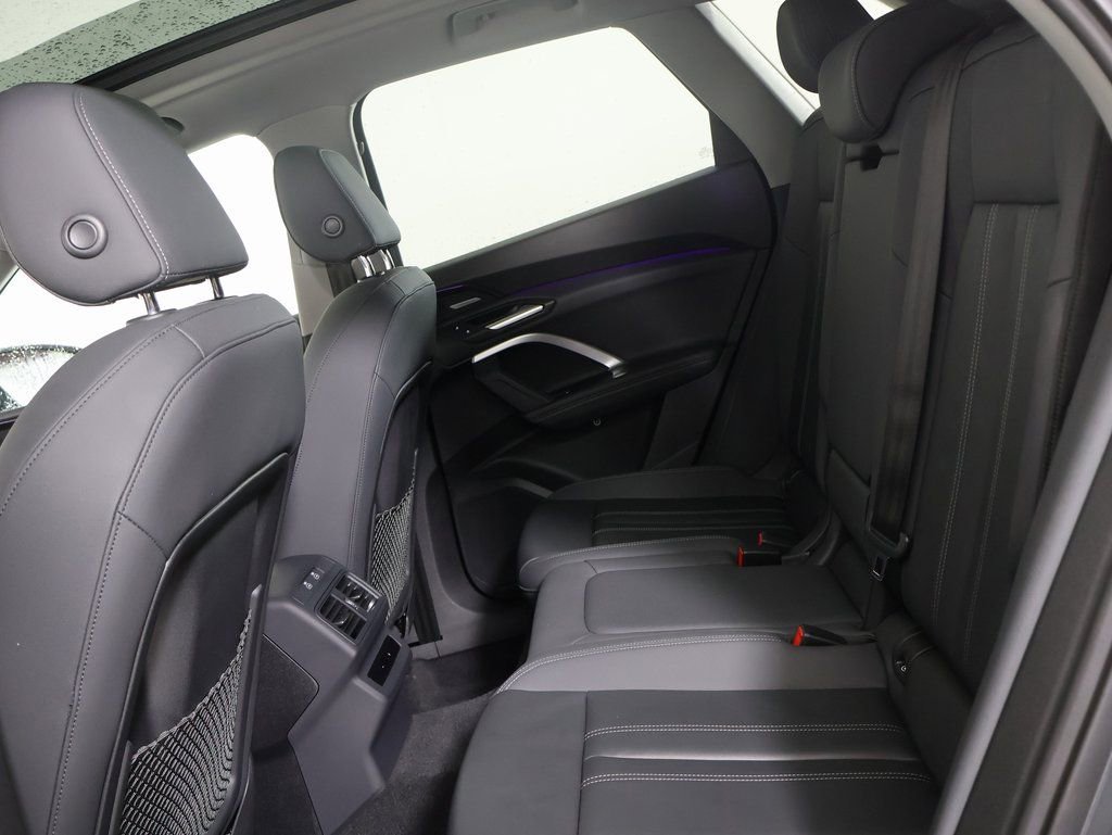 Certified 2025 Audi Q5 Premium Plus w/ Premium Plus image 23