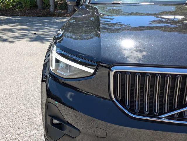 Certified 2023 Volvo XC40 B5 Plus w/ Protection Package Premier AWD/4WD image 13