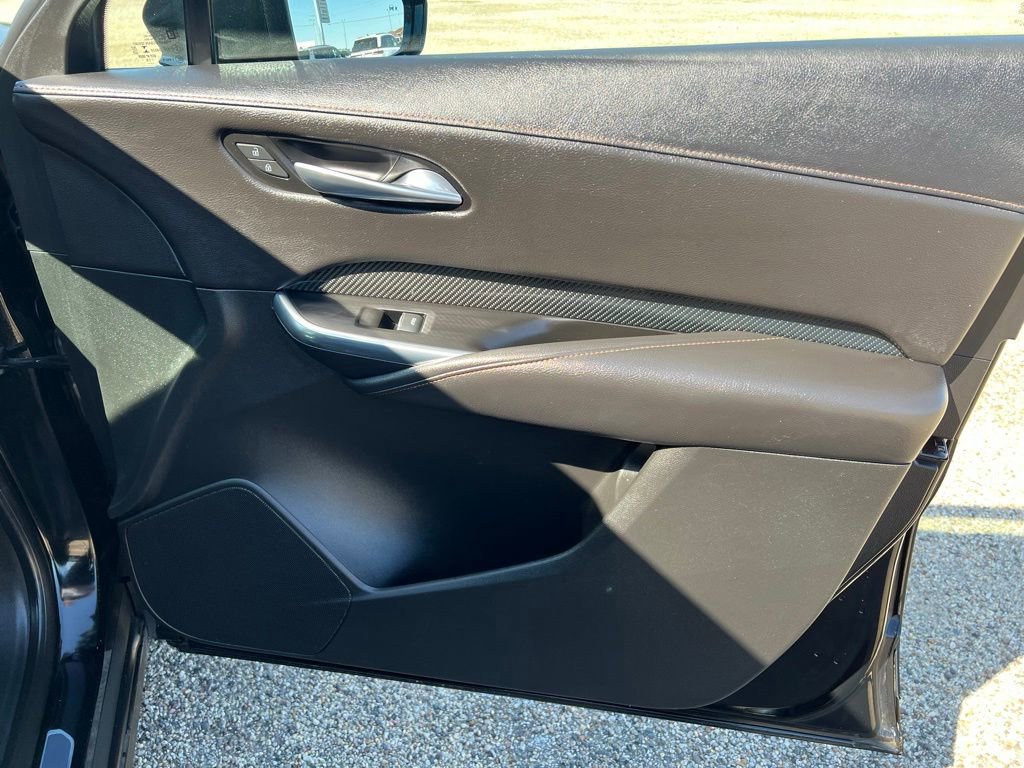 Used 2019 Cadillac XT4 Sport AWD/4WD image 14