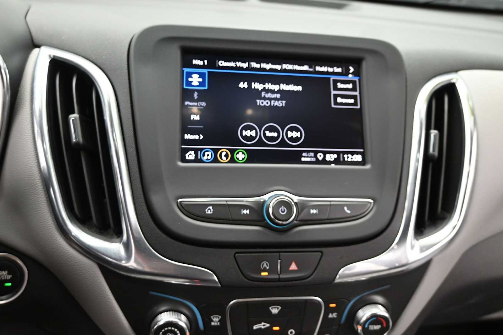 Used 2023 Chevrolet Equinox LS w/ LS Convenience Package FWD image 18