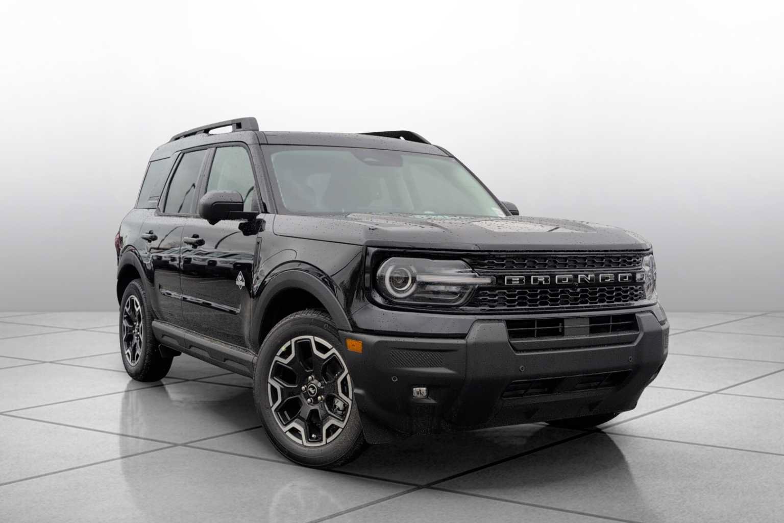 New 2025 Ford Bronco Sport Outer Banks w/ Outer Banks Tech Package+ AWD/4WD image 2