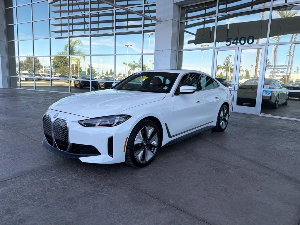 Used 2025 BMW i4 eDrive40 w/ Parking Assistance Package RWD image 1