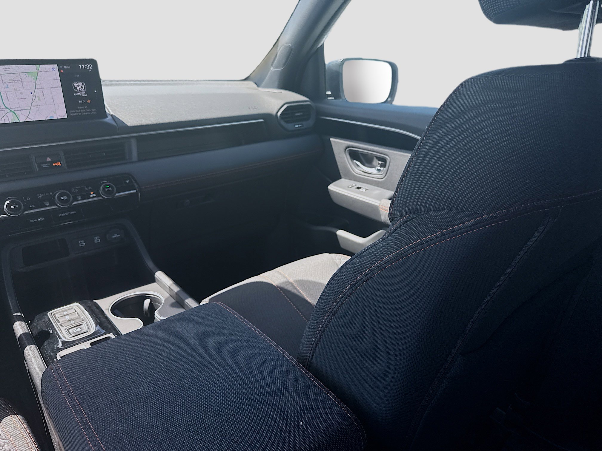 New 2026 Honda Pilot Sport image 19