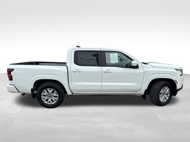 Certified 2024 Nissan Frontier SV w/ SV Convenience Package RWD image 9