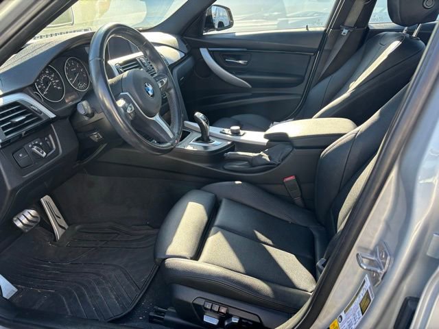 Used 2018 BMW 330i xDrive Sedan w/ M Sport Package image 3