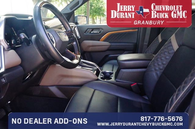 Used 2024 GMC Canyon Denali AWD/4WD image 17