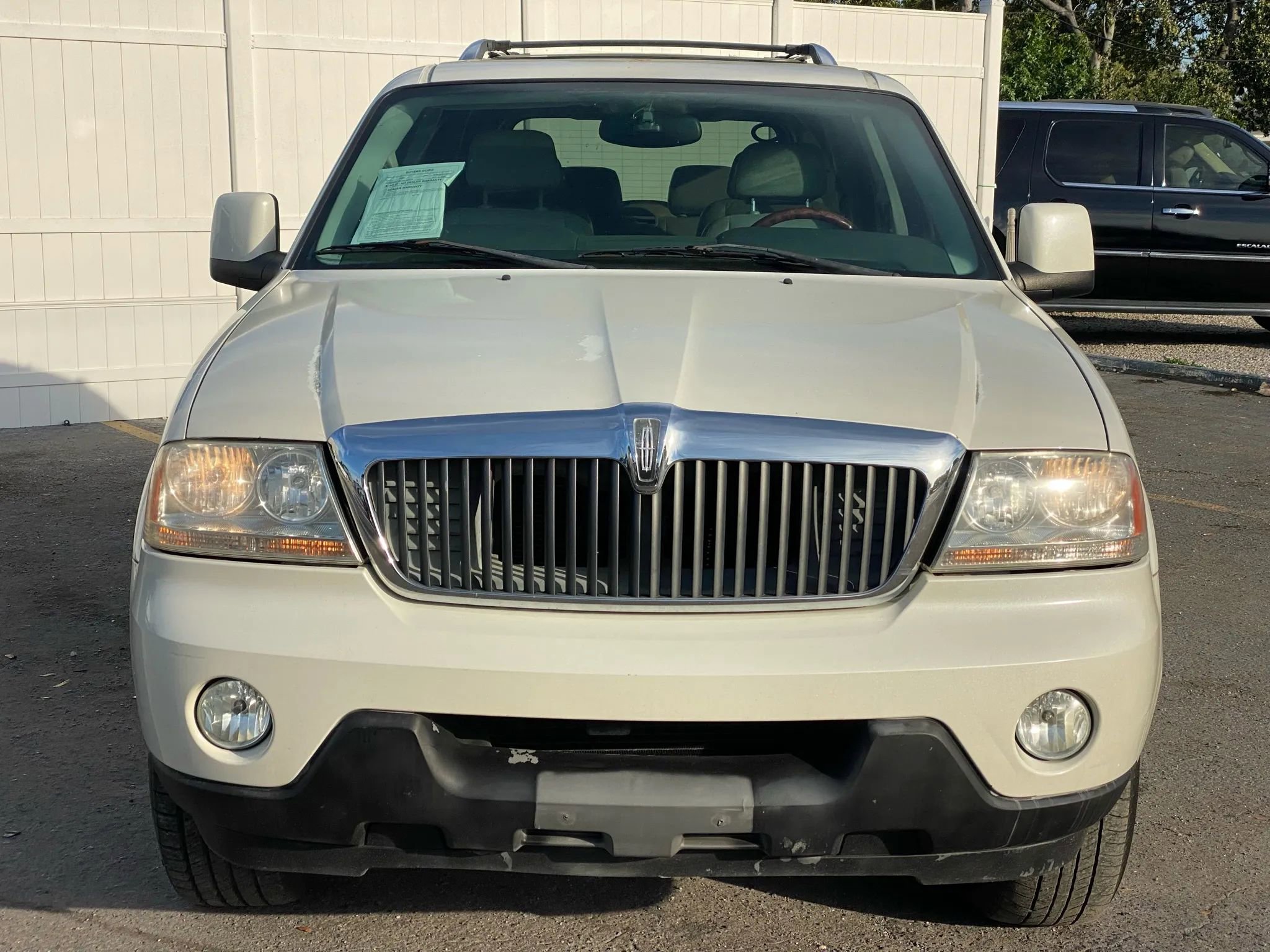 Used 2004 Lincoln Aviator Luxury RWD image 7