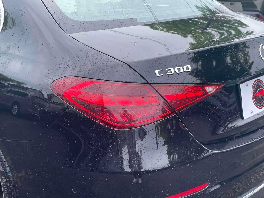 Used 2025 Mercedes-Benz C 300 4MATIC Sedan image 10