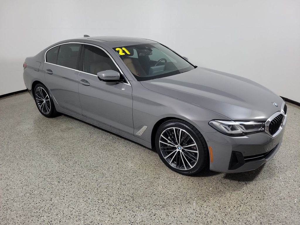 Used 2021 BMW 540i w/ Premium Package RWD image 33