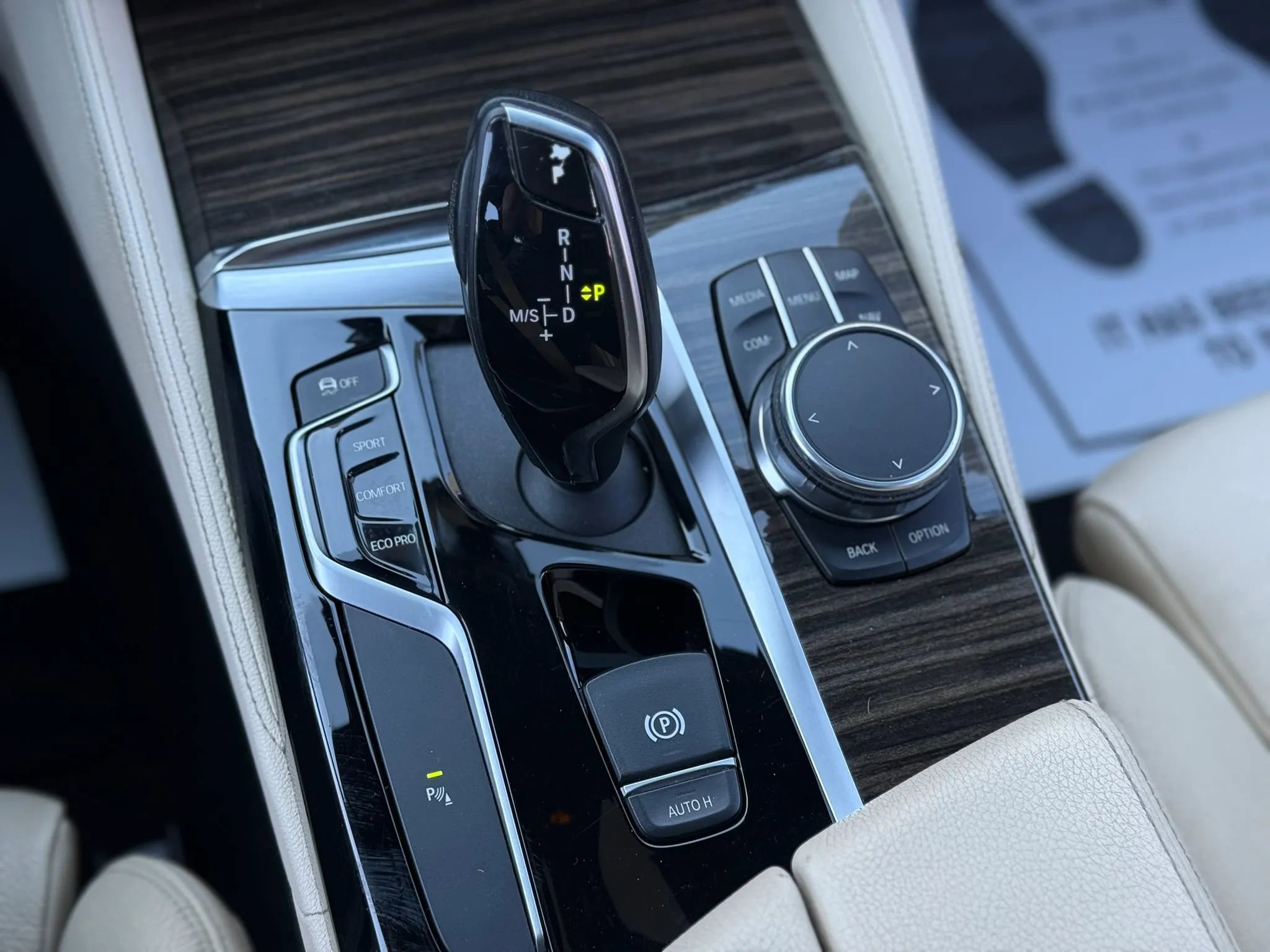 Used 2018 BMW 540i w/ Premium Package RWD image 27