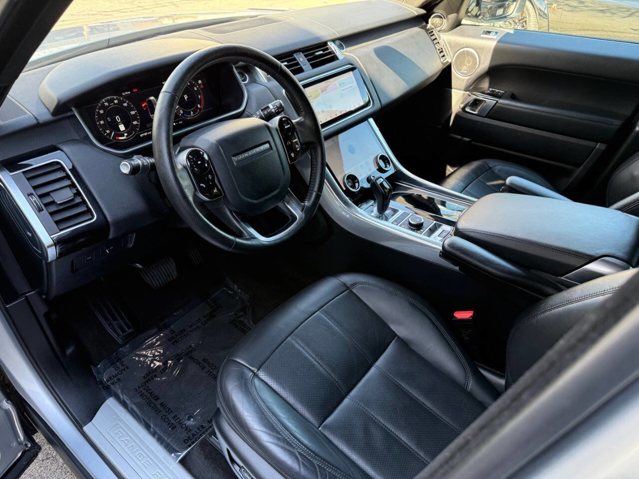 Used 2018 Land Rover Range Rover Sport HSE image 21