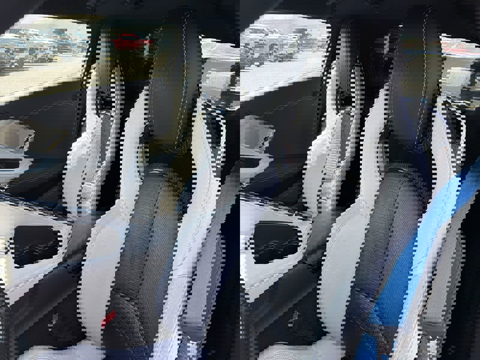 Used 2020 Chevrolet Corvette Stingray Preferred Cpe w/ 2LT Preferred Equipment Group image 30