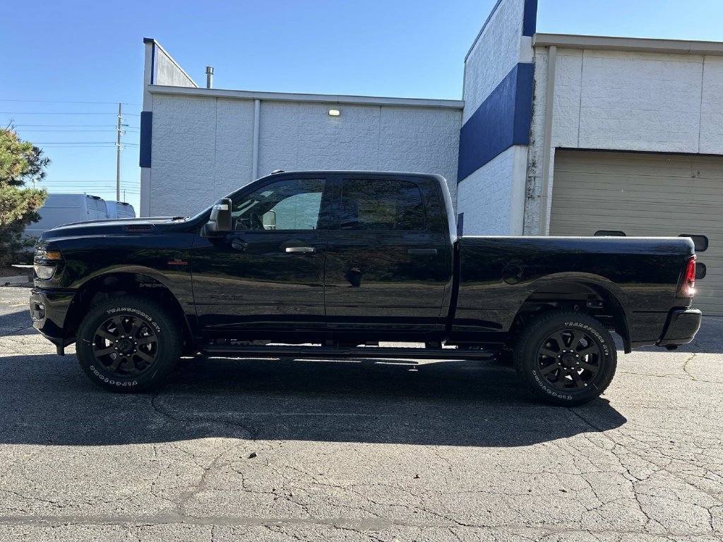 New 2026 RAM 2500 Big Horn AWD/4WD image 5