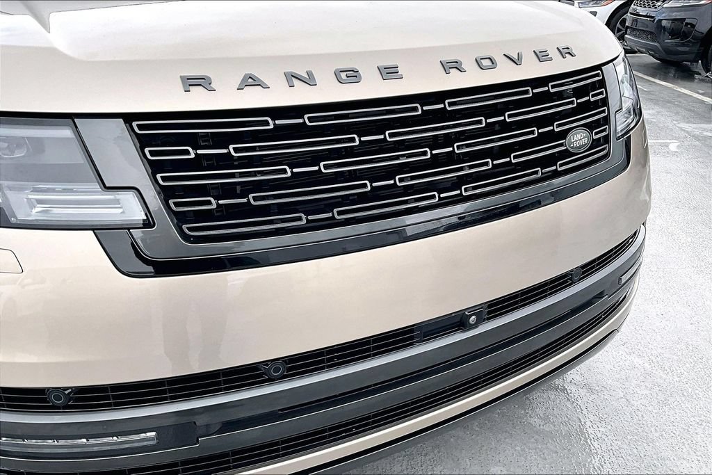 Certified 2023 Land Rover Range Rover SE AWD/4WD image 31