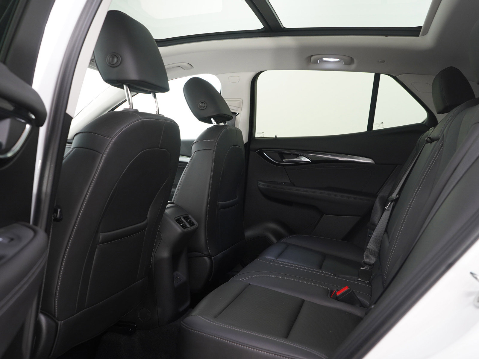 Used 2024 Buick Envision Preferred AWD/4WD image 19