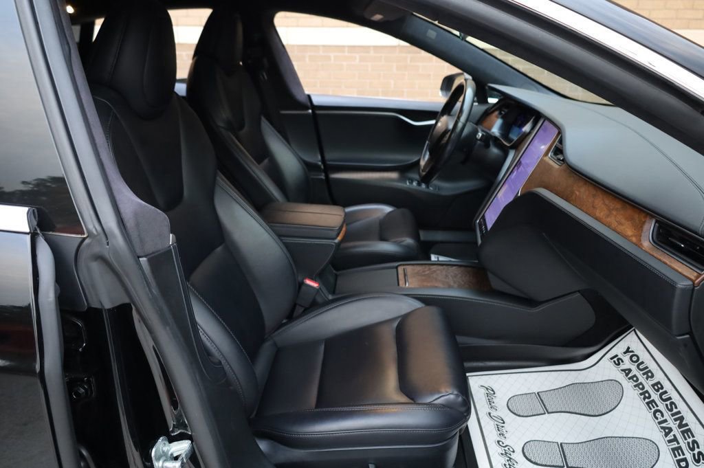 Used 2020 Tesla Model S Long Range Plus image 28