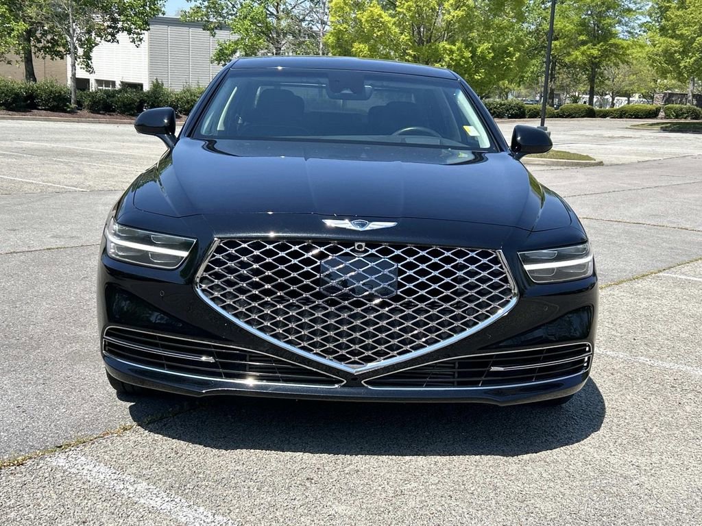 Used 2021 Genesis G90 3.3T Premium image 2