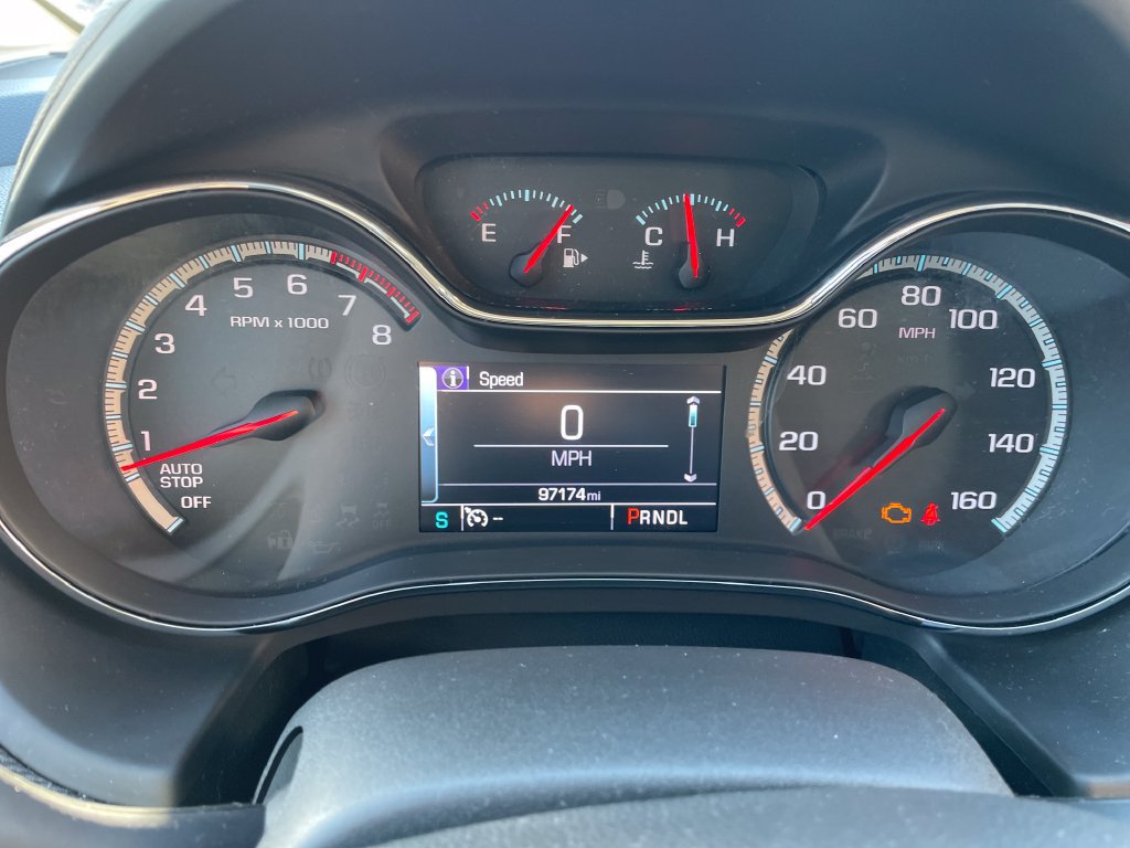 Used 2016 Chevrolet Cruze LT w/ Sun And Sound Package FWD image 17