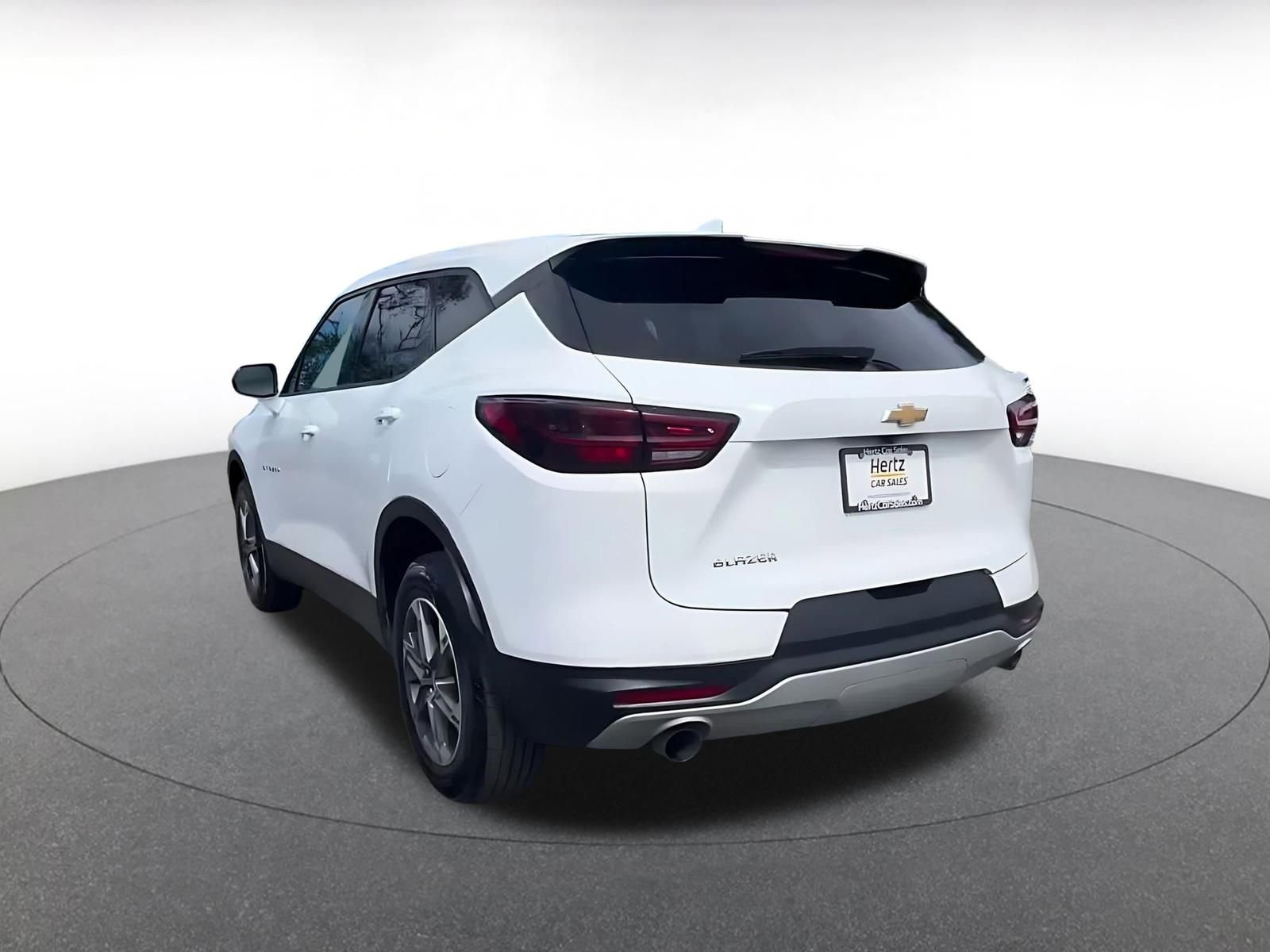 Used 2025 Chevrolet Blazer LT image 11