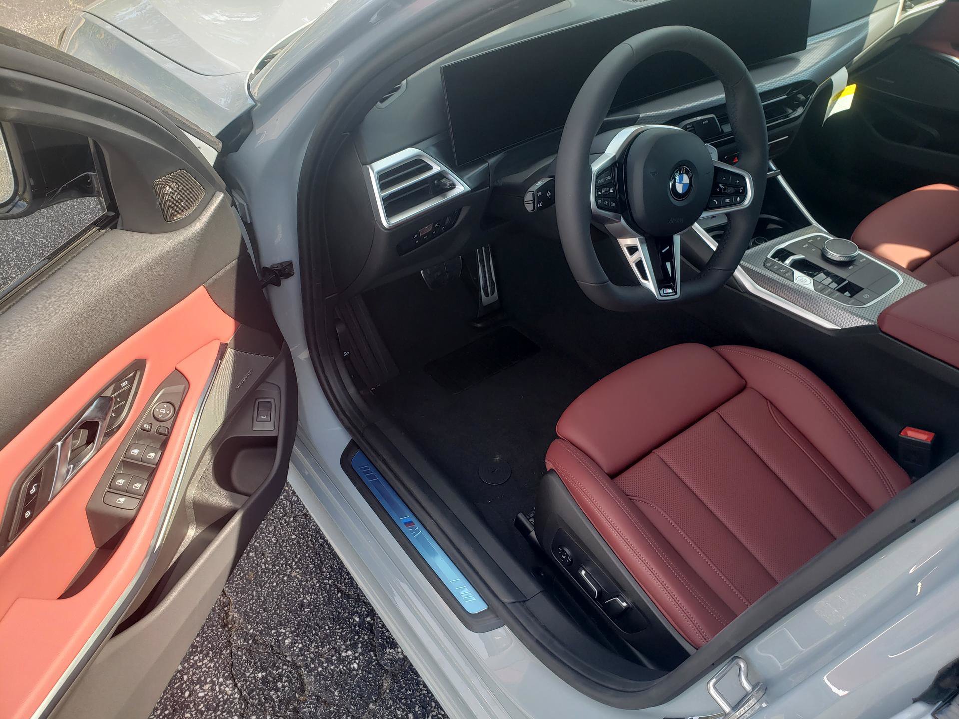 New 2026 BMW 330i xDrive Sedan w/ M Sport Package AWD/4WD image 9