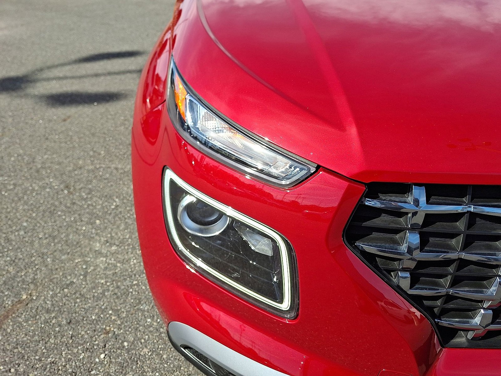 Certified 2022 Hyundai Venue Limited image 34