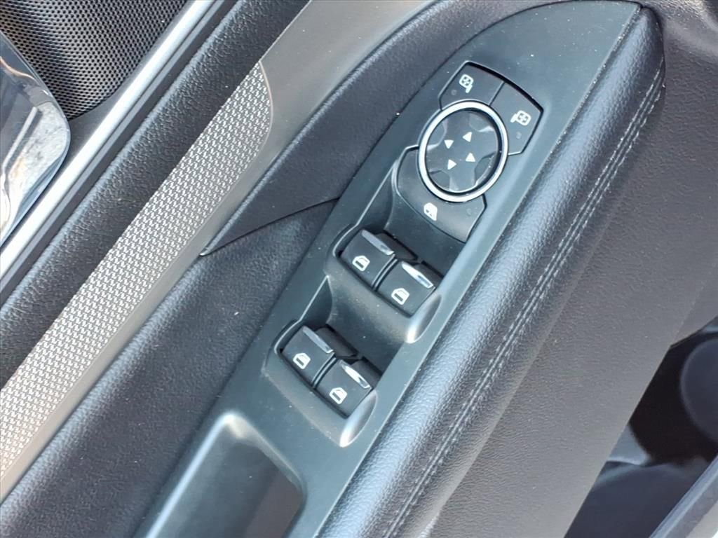 Certified 2019 Ford Explorer XLT w/ Equipment Group 202A image 15