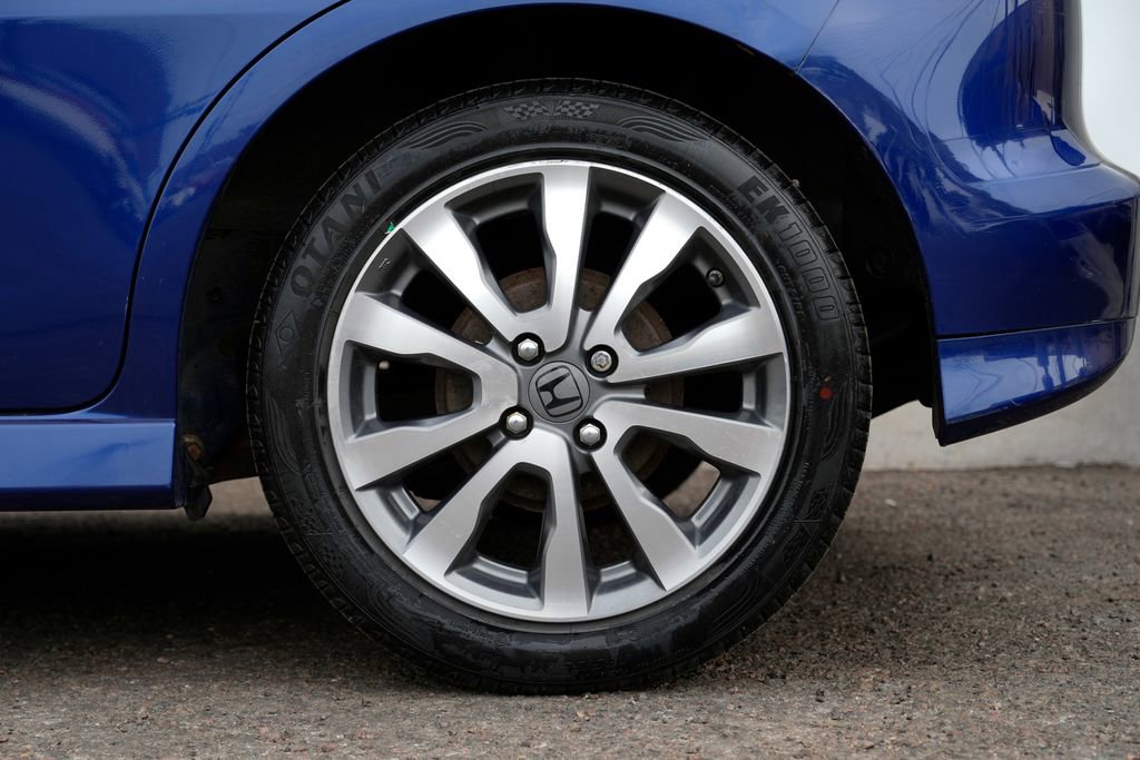 Used 2012 Honda Fit Sport image 14