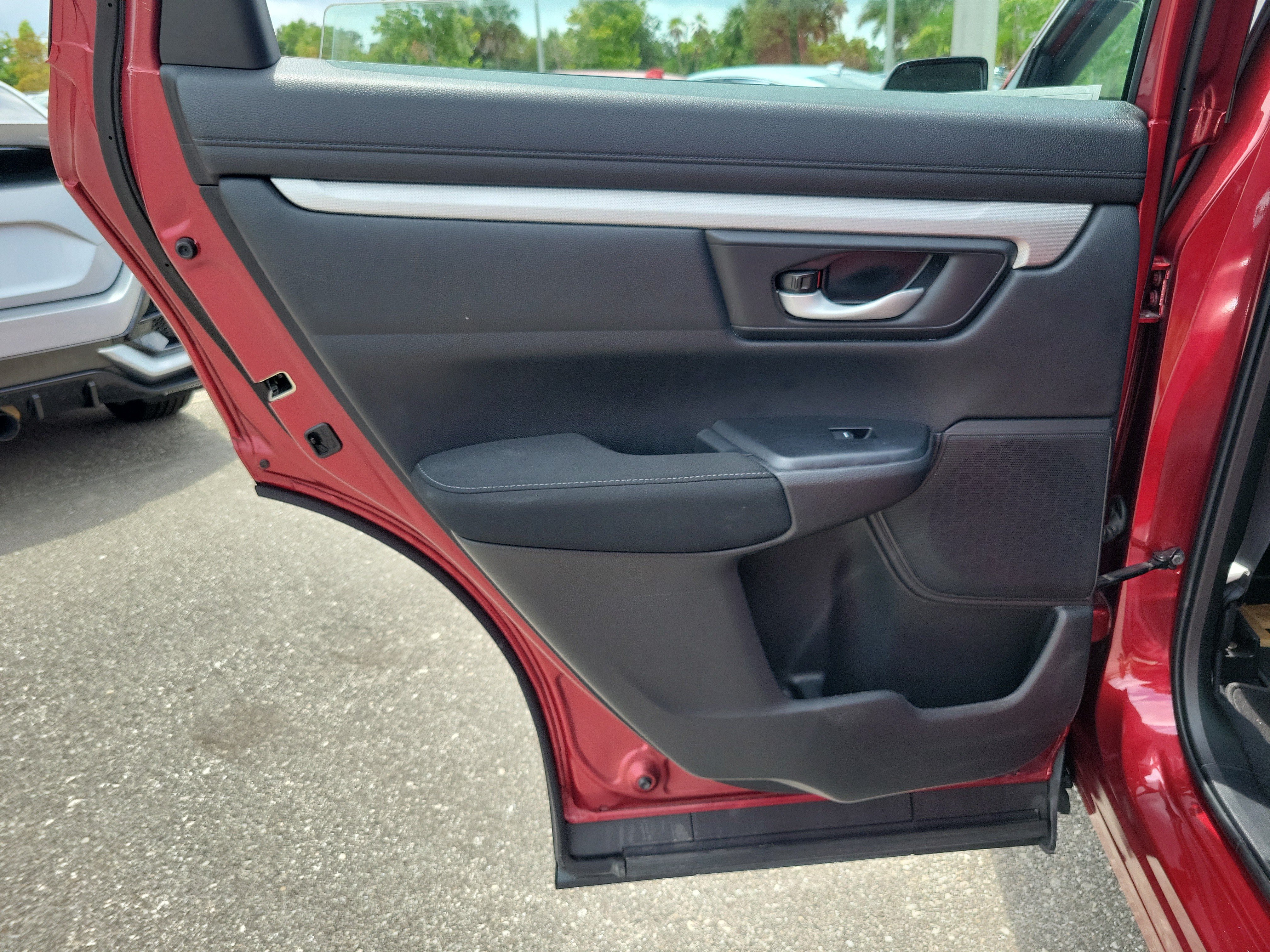 Used 2022 Honda CR-V Special Edition image 16