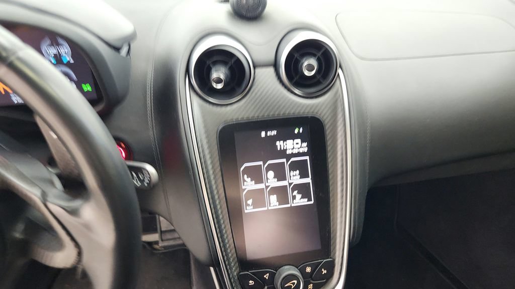 Used 2019 McLaren 600LT RWD image 48