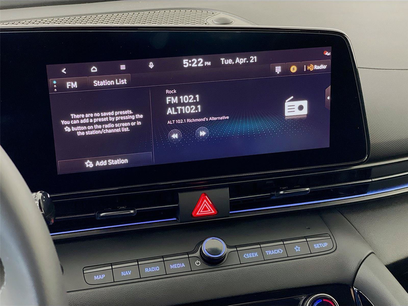 Used 2026 Hyundai Elantra SEL FWD image 19