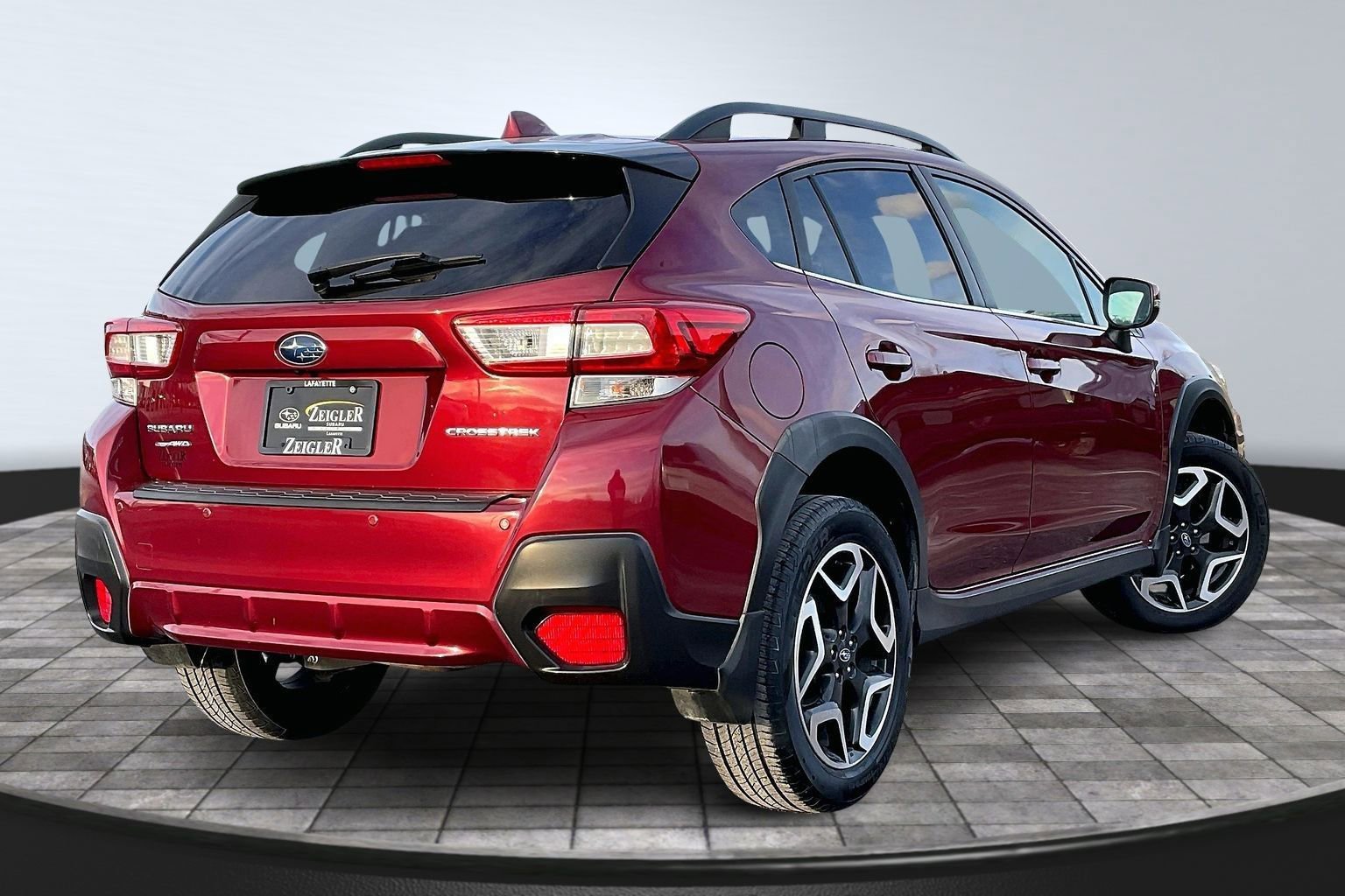 Used 2019 Subaru Crosstrek 2.0i Limited w/ Moonroof Package image 2