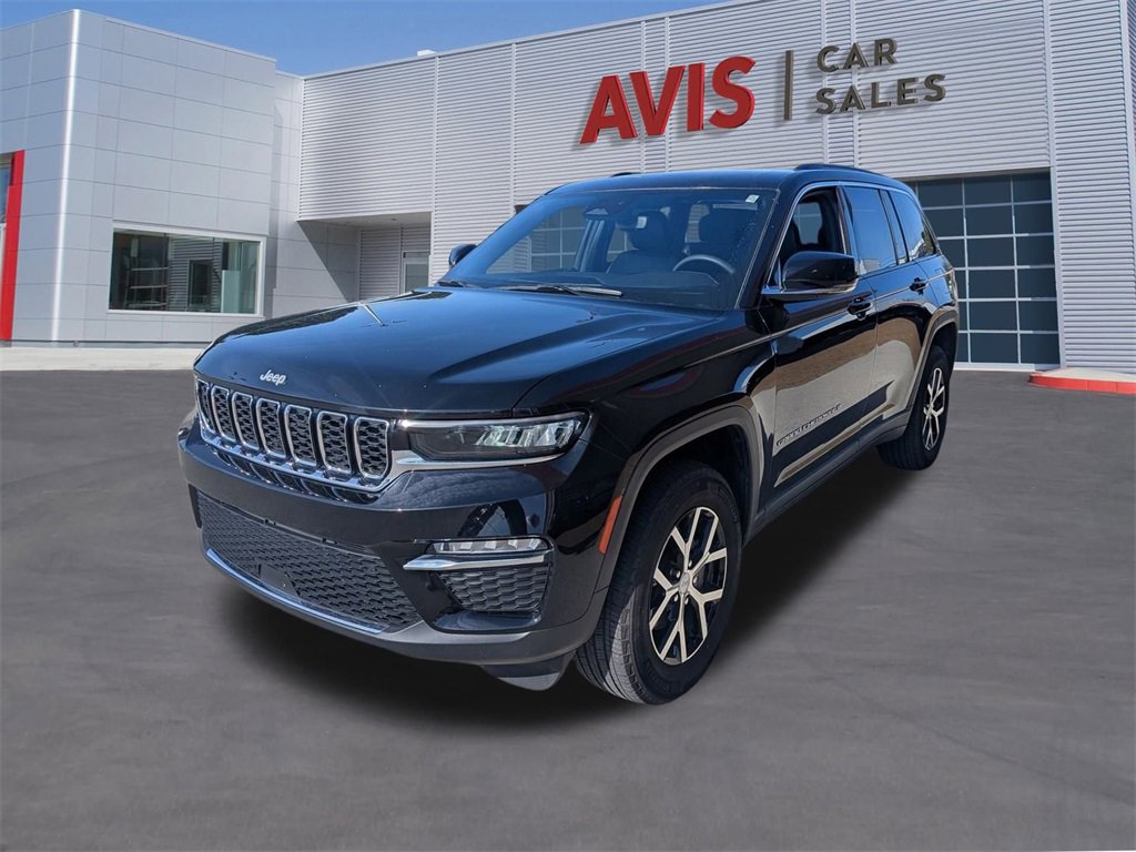Used 2024 Jeep Grand Cherokee Limited image 1
