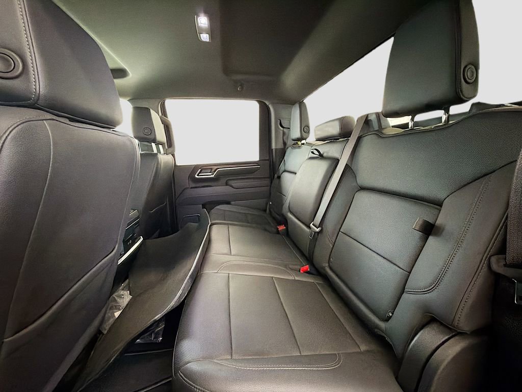 Used 2025 GMC Sierra 2500 SLT w/ SLT Convenience Package image 24