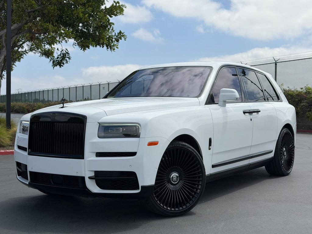 Used 2021 Rolls-Royce Cullinan AWD/4WD image 13
