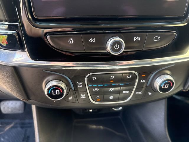 Used 2018 Chevrolet Traverse LT FWD image 15