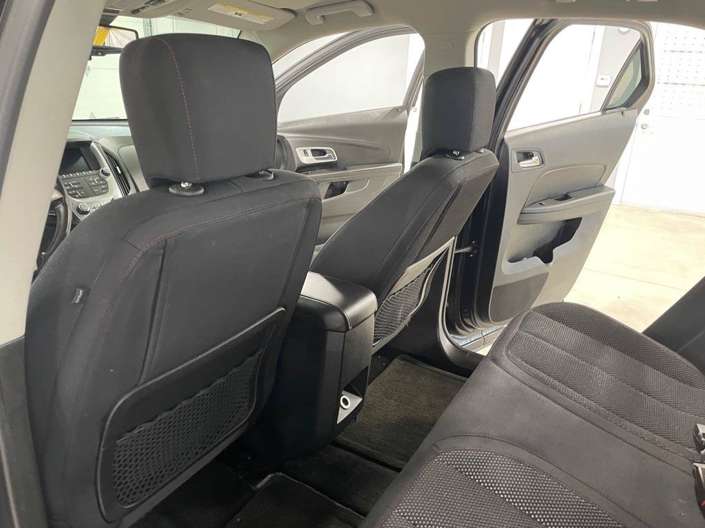 Used 2017 Chevrolet Equinox LT w/ Convenience Package FWD image 13