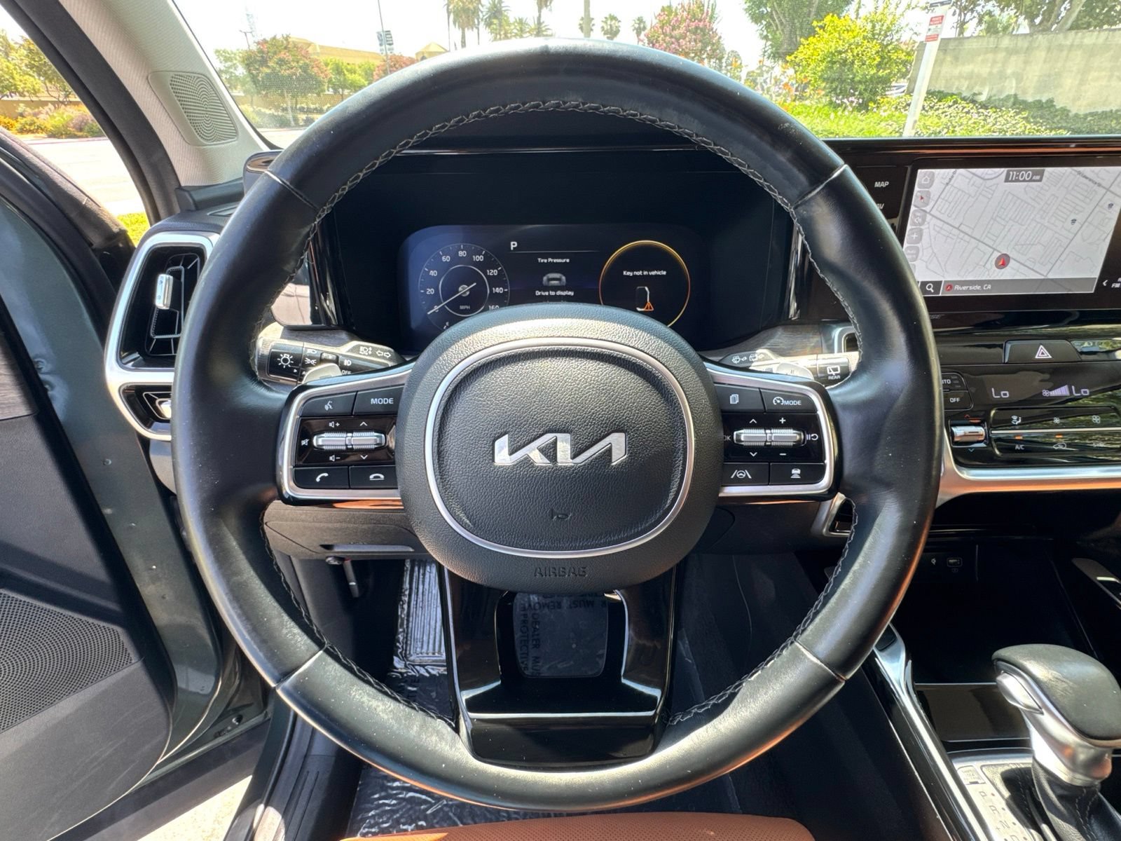Used 2023 Kia Sorento SX Prestige AWD/4WD image 26